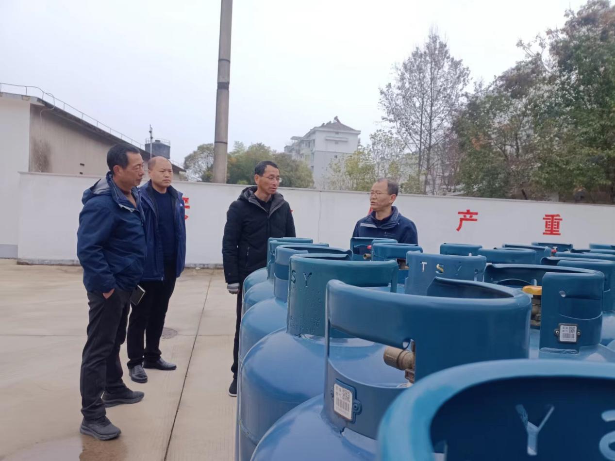 防患于未燃  ?！捌俊卑矡o恙