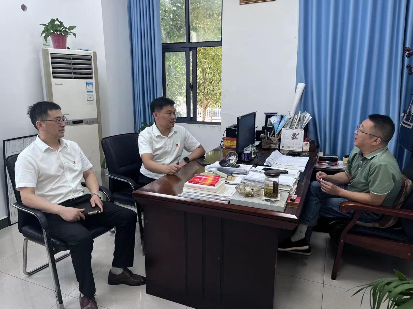 人才為本，安居為先