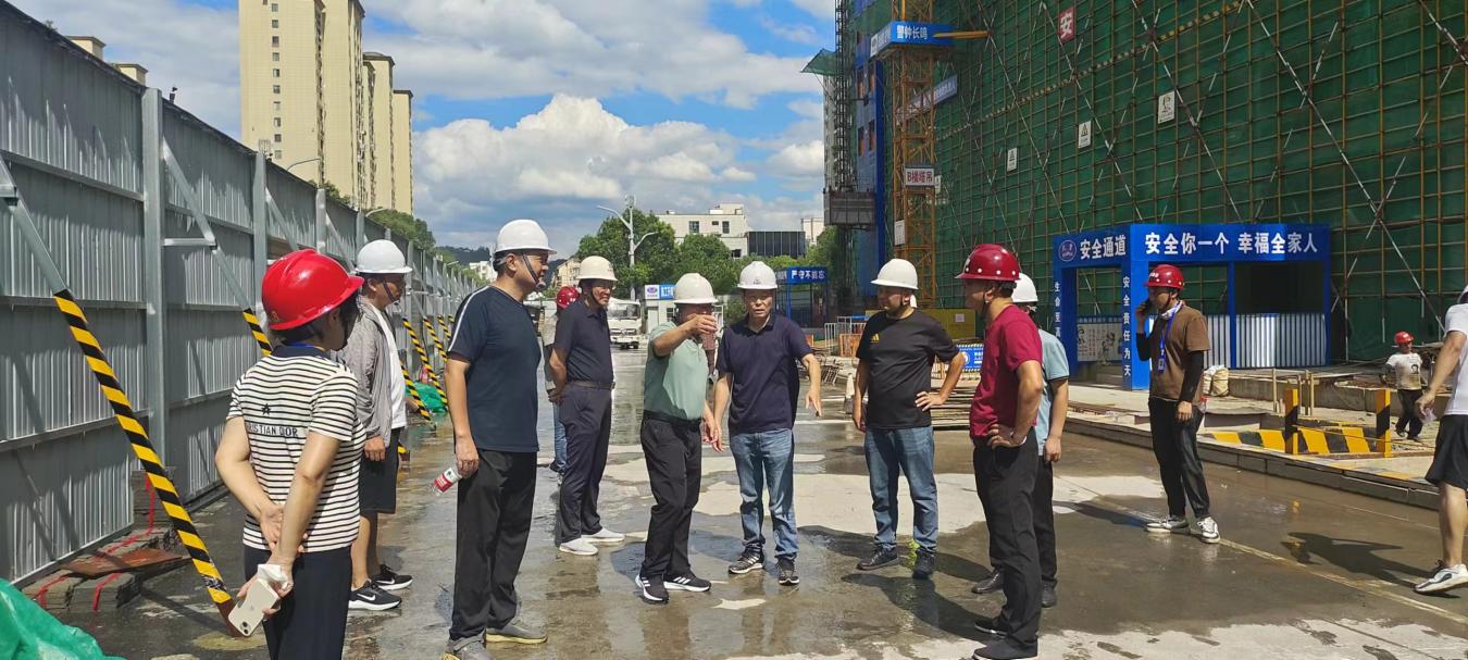 賽馬比拼：聚力黨建，引領(lǐng)發(fā)展新藍(lán)圖