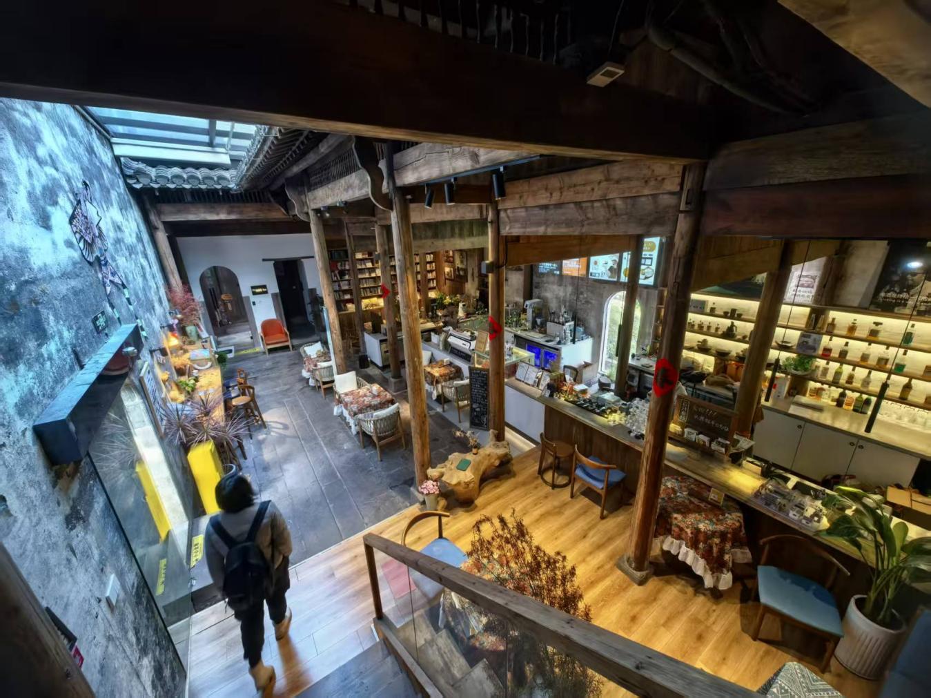 聚焦文化傳承與項(xiàng)目創(chuàng)新，華誼兄弟赴黃山市開展合作考察